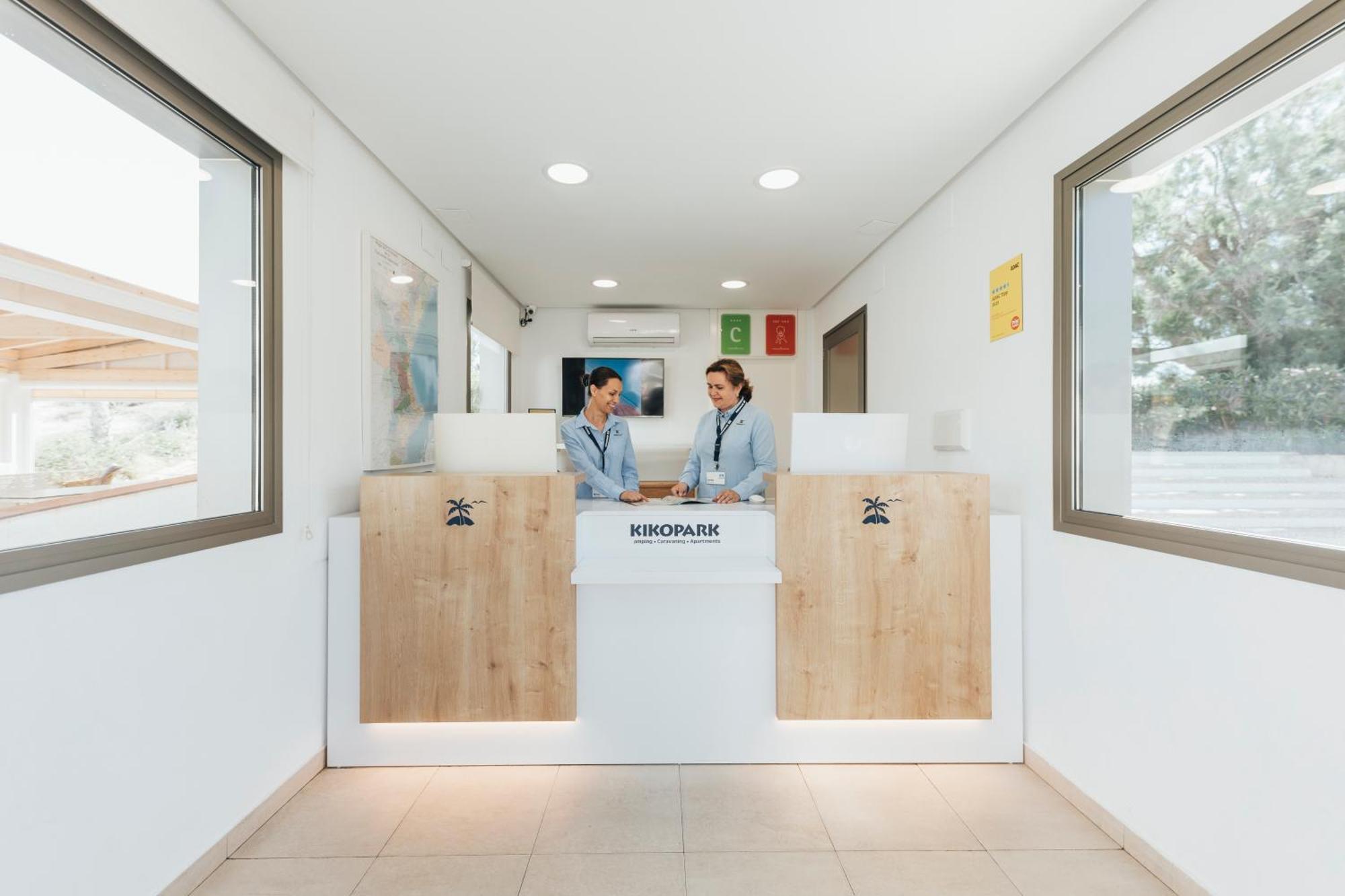 Kiko Park Oliva Hotel Kültér fotó